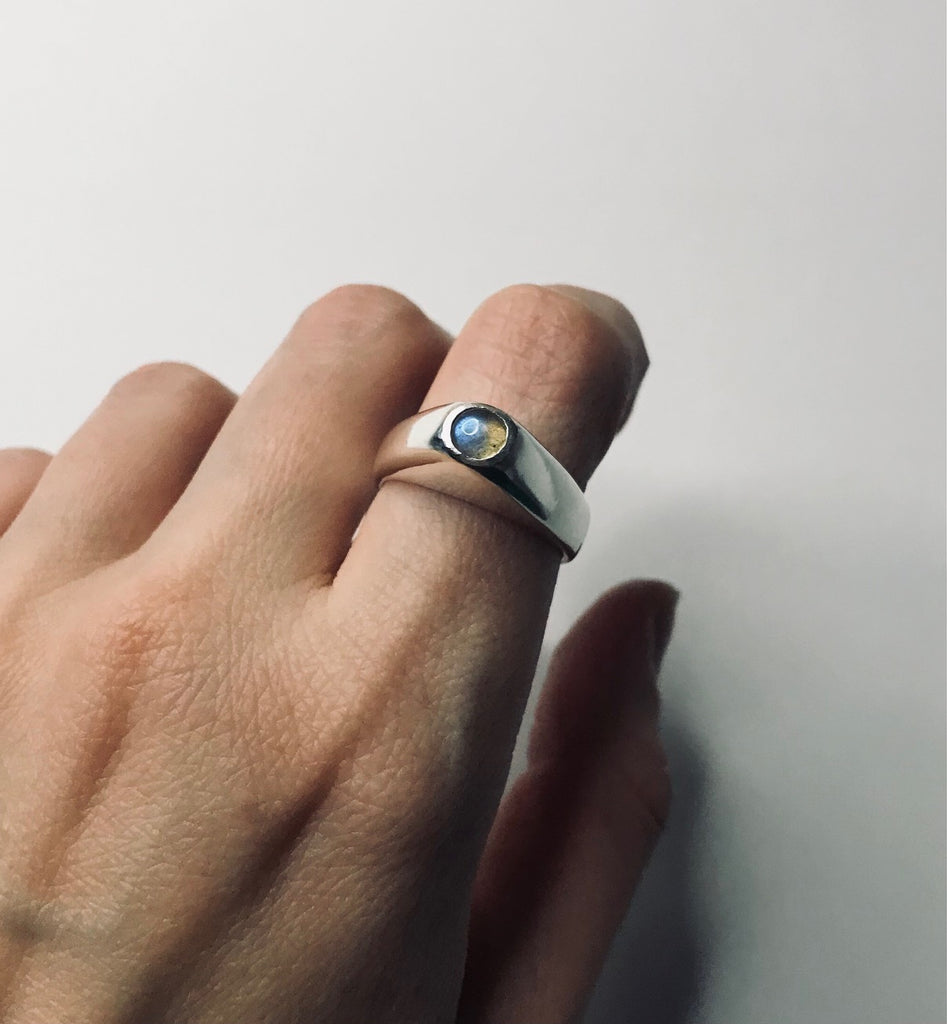 TOWER RING - LABRADORITE