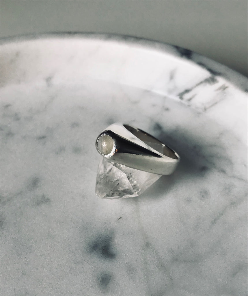 TOWER RING - MOONSTONE