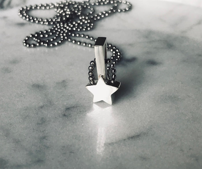 MINI STAR PENDANT